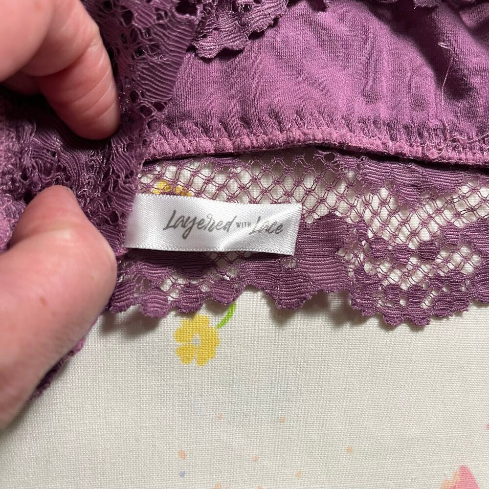 Two NEW Large Lace Bralettes - Picture 8 of 9